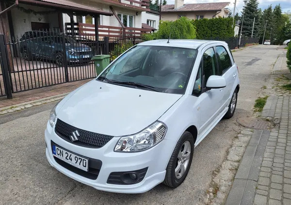 rzeszów Suzuki SX4 cena 32500 przebieg: 158000, rok produkcji 2012 z Rzeszów